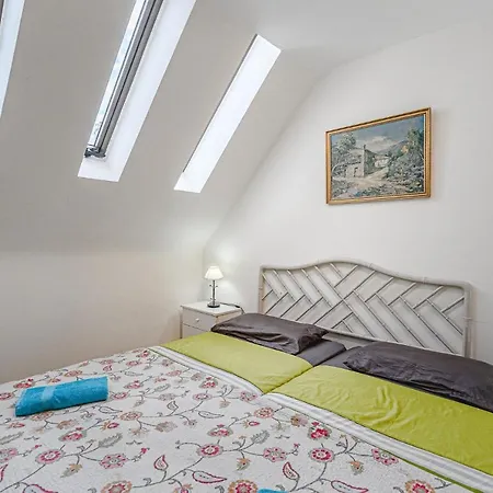 Two Bedrooms With Ocean Views Lägenhet