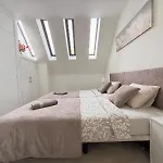 Two Bedrooms With Ocean Views アパート