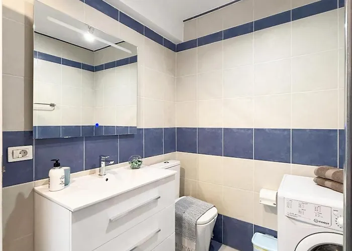 Two Bedrooms With Ocean Views Apartamento *